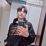 [생활정보] 이거 누군지 아시는분 <b>도용</b>잡아주세요