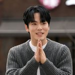 [단독] 소속사 없는 김정현, <b>KBS</b> 예능으로 복귀…이민정과 호흡