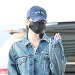 [현장포토] "눈만 봐도, 예쁨"…장원영, 시크한 출국