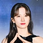 <b>우주</b>소녀는 재계약 후 단체로 한게 시즌 그리팅, 명절 인사밖에 없네