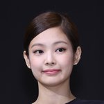 뭔가 블랙핑크 제니랑 김연아 <b>선수</b>랑 닮았다