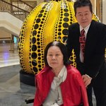 태진아, 치매 <b>투병</b> 중인 옥경이와 외출..찐 사랑꾼