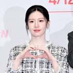  <b>복도</b>서 첫 아기 받았다...역대급 출산 경험에 '유명인사'(언슬전)