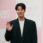 이동건, 새 출발 알렸다..제주도에 카페 오픈 "<b>최선</b> 다할 것"