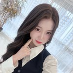 트리플<b>에스</b> 공유빈 앞트임 메이크업 안 하는 게 더 예쁜데