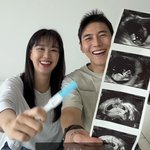 지소연송재희, <b>유산</b> 후 둘째 임신 고백 "또 한번의 선물 찾아와"