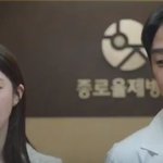 아니 <b>남</b>배여<b>배</b> 얼굴 밸런스 좀 안맞지않냐