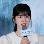 학폭 논란 결백 호소 박혜수, 4년만 빛 본 ‘디어엠’ 첫 방송...