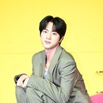 [모두드루와] [현장포토] "순둥순둥, 멍뭉미"…진, 귀여운...