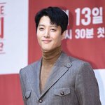 이동건, 제주 카페 차리더니 '대박'…후기 속출+핫플 등극 [엑's...