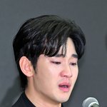 [댓글부탁해] 김수현, 계속 전.쟁.이.다 [<b>Oh</b>!쎈 이슈]