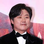 [단독]나영석 <b>PD</b>, 비행기서 만취 승객 막았다…"온몸으로"...