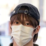 하루 만에 <b>머리색</b> 바꾸고 더 어려진 남돌