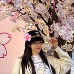 유혜원, 벚꽃 옆에서 꽃미모..연예인급 청순 비주얼