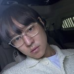 [어케생각해] 고경표 근황에 팬들 우려…지나치게 마른 얼굴·힘 빠진 <b>표정</b>