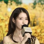 ‘이종석’ 아이유, 결혼 언급 “‘<b>폭싹</b>’ 같은 사랑 아니면 싫을...