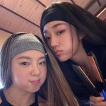 노윤서, <b>리정</b>과 이렇게 친했어? 커플 헤어밴드에 볼 빵빵 애교까지