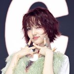 키키 <b>지유</b>, 데뷔 첫 음방 MC 출격...'리더다운' 똑소리나는...