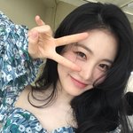 요즘 여돌 여배우 다 합쳐서 <b>신예은</b>이 제일 예쁜듯