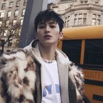 [어케생각해] [단독] '대세' <b>NCT</b> 마크, 50억 '논현 브라이튼'...