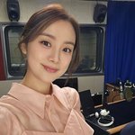 '둘째 출산' <b>혜림</b>, 일찍 출근하면 좋은 점이라니…셀카 찍을 여유