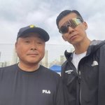 '<b>희소</b>병 투병' 이봉주, 허리 펴고 다시 뛰었다…션도 감격 "다음엔...