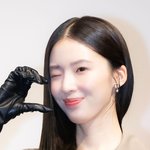 [T포토] '예비 신부' 아이린, 예쁜 볼하트