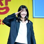 지예은, 동시간대 겹치기 출연 의혹…"발랄한 에너지" 추리 열기...