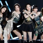 맞이한 레드벨벳, 웬디·예리 새출발→아이린&amp;슬기 컴백 [<b>N</b>초점]