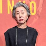 <b>윤여정</b> 깜작 고백 "첫째 아들이 동성연애자..美뉴욕서 동성결혼식...