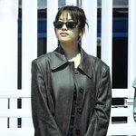 [드루와] 아이브 안유진, 비밀요원 같은 시크한 패션‥힙한 카리스마...