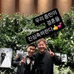 정준하, '11세 연하' 김종민 결혼식 인증샷..화려한 꽃밭 포토월