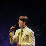 박지현 ‘<b>쇼맨</b>쉽’ 터졌다…광주 단독 콘서트 성료