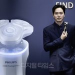 [포토] 배우 이진욱, 필립스 전기<b>면도기</b> 신제품과 함께