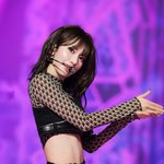 르세라핌 사쿠라 “날 빛나게 <b>해준</b> 피어나, 진심으로 사랑해” 눈물