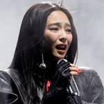 <b>제니</b> 울었나봐