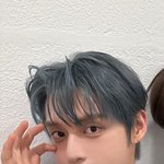 [ㅈㄱㄴ] <b>김지웅</b> ㅈㄴ 잘생김