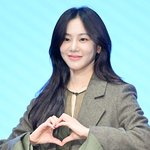 [드루와] [단독] 한지은, 차기작 정했다…'<b>맨</b> <b>끝</b>줄 소년' 합류