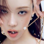 생눈으로 찍었다는 에스파 윈터 화보 컷