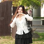 [포토]크러쉬 조이, 상큼<b>발랄</b>