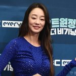 최여진 "선 넘었다"…'사이비·불륜' 루머에 입 열었다