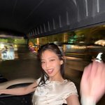 <b>제니</b> 인스타 업뎃 미쳤다
