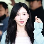 [현장포토] "설렘가득, 러블리"…<b>태연</b>, 하트 플러팅