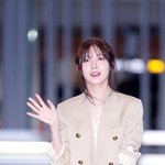 [현장포토] "미모가 <b>반짝</b>"...아린, 자체발광 비주얼