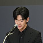 군 시절 故김새론 아닌 여배우와 교제?...<b>반박</b> 증거 '갑론을박'