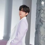 방탄 일본 베스트 앨범 비하인드 <b>뷔</b>