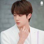 방탄 일본 베스트 앨범 비하인드 <b>진</b>