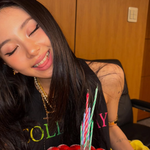 [드루와] "저는 행복한 사람"...트와이스 채영, 생일 케이크...