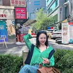 씨스타 김다솜, <b>종로</b> 길거리 포착…초록 여신