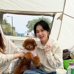 ‘6세 연하’장나라, <b>피크닉</b> 즐기는 근황..어디까지 어려지려나